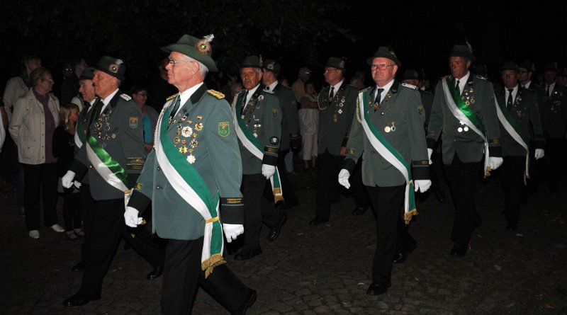 Zapfenstreich 2012 086.JPG